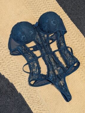 BodyRage Strapless Teal Lace Bodysuit Teddy Sexy Lingerie M Medium